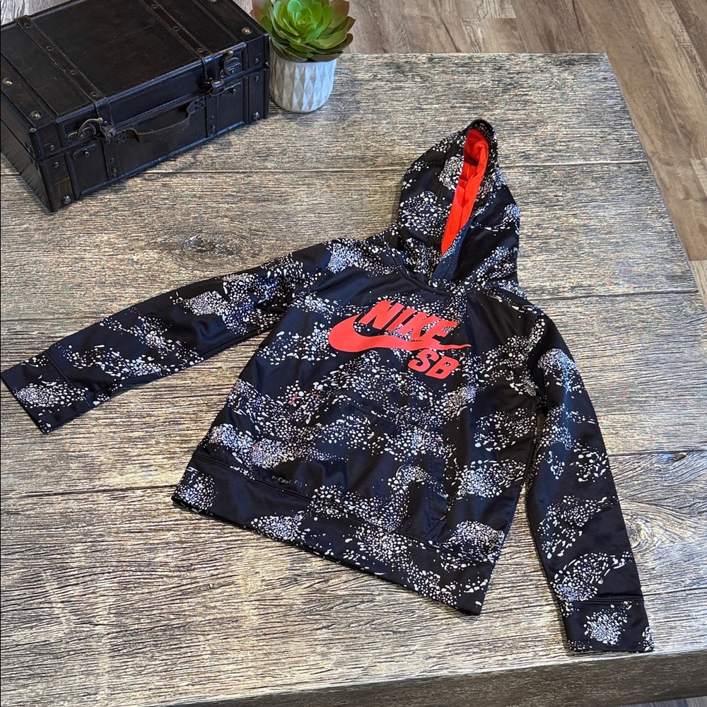 Size 10 Nike SB Black and White Hoodie with Red Logo